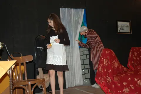 2007 Αλίμονο στους νέους · Φωτογραφίες παράστασης